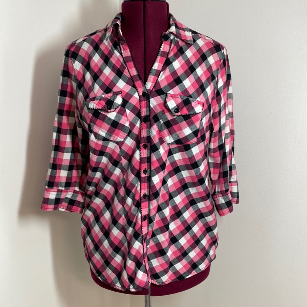 Torrid size 0x pink black white flannel western style shirt buttons
